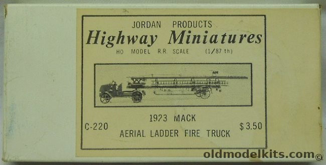Jordan Products 1/87 1923 Mack Aerial Ladder Fire Truck HO Scale, C-220 plastic model kit